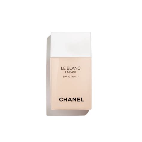 chanel le blanc la base review|chanel le blanc foam.